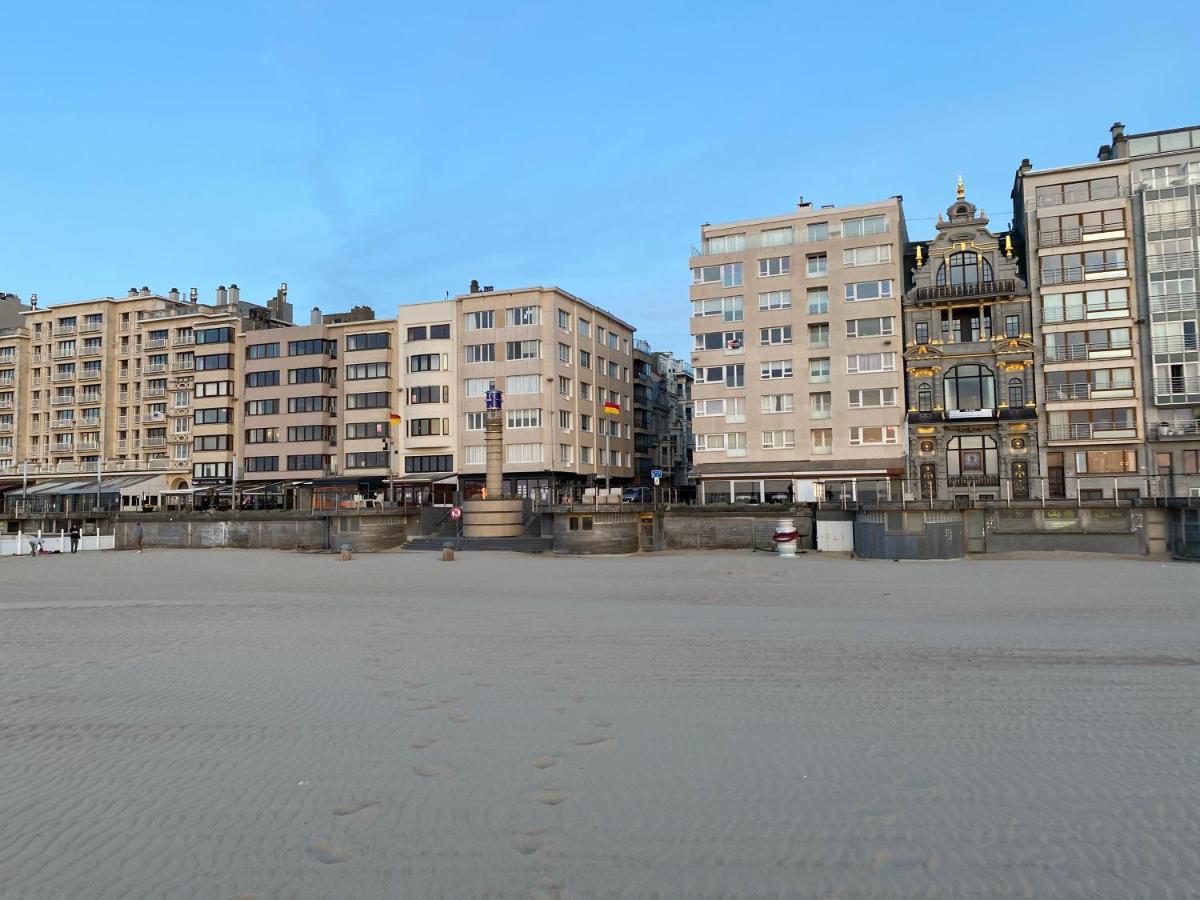 Apartamento Studio Direct Aan Het Hoofdstrand Van Oostende - Naast Casino Exterior foto
