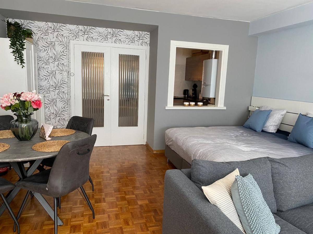 Apartamento Studio Direct Aan Het Hoofdstrand Van Oostende - Naast Casino Exterior foto