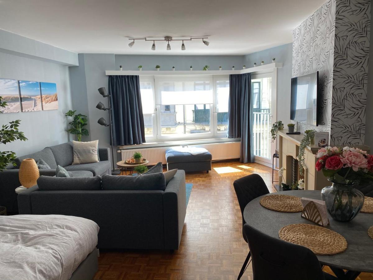 Apartamento Studio Direct Aan Het Hoofdstrand Van Oostende - Naast Casino Exterior foto
